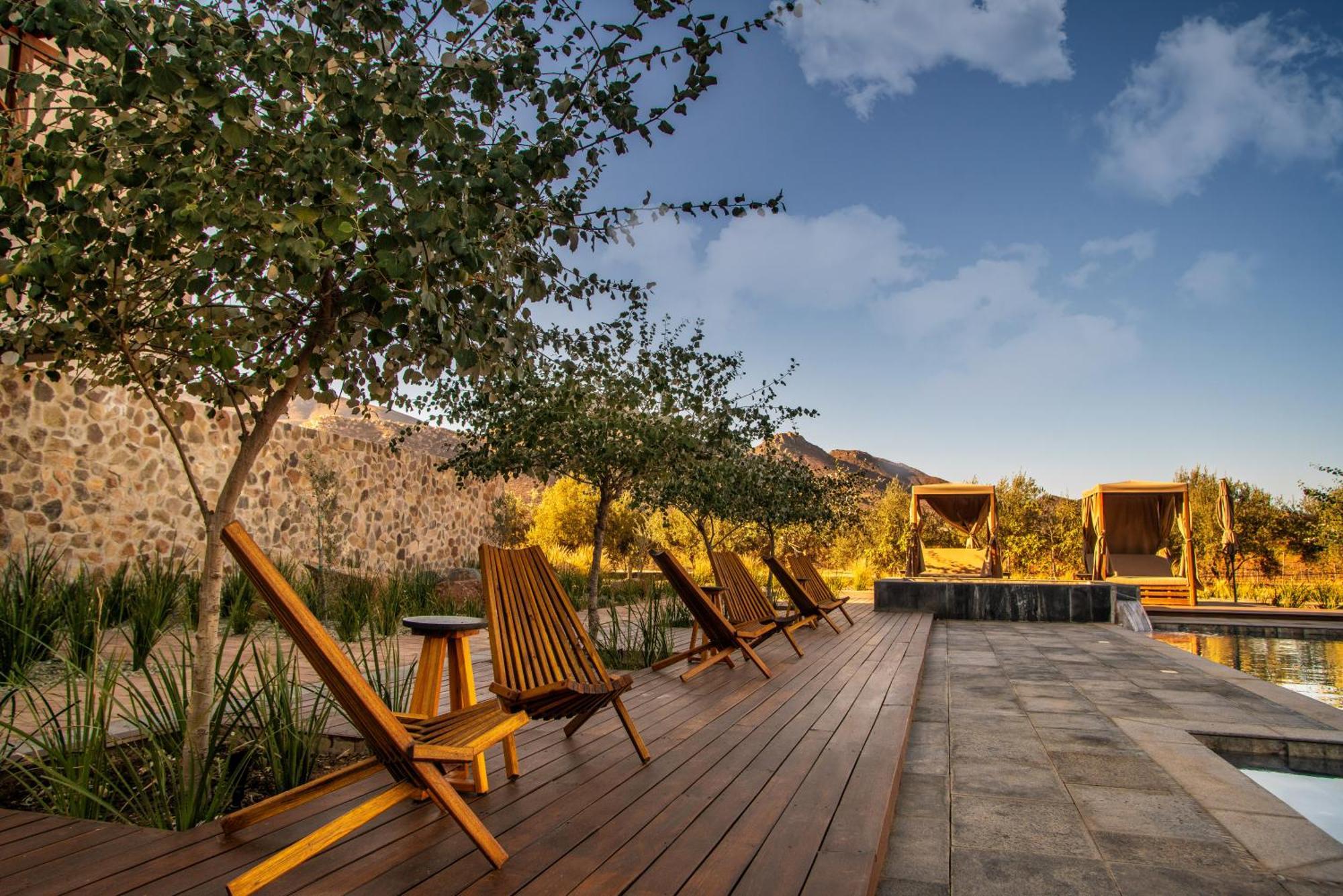 Hotel Flores De Sal-Вале де Гуадалупе Екстериор снимка