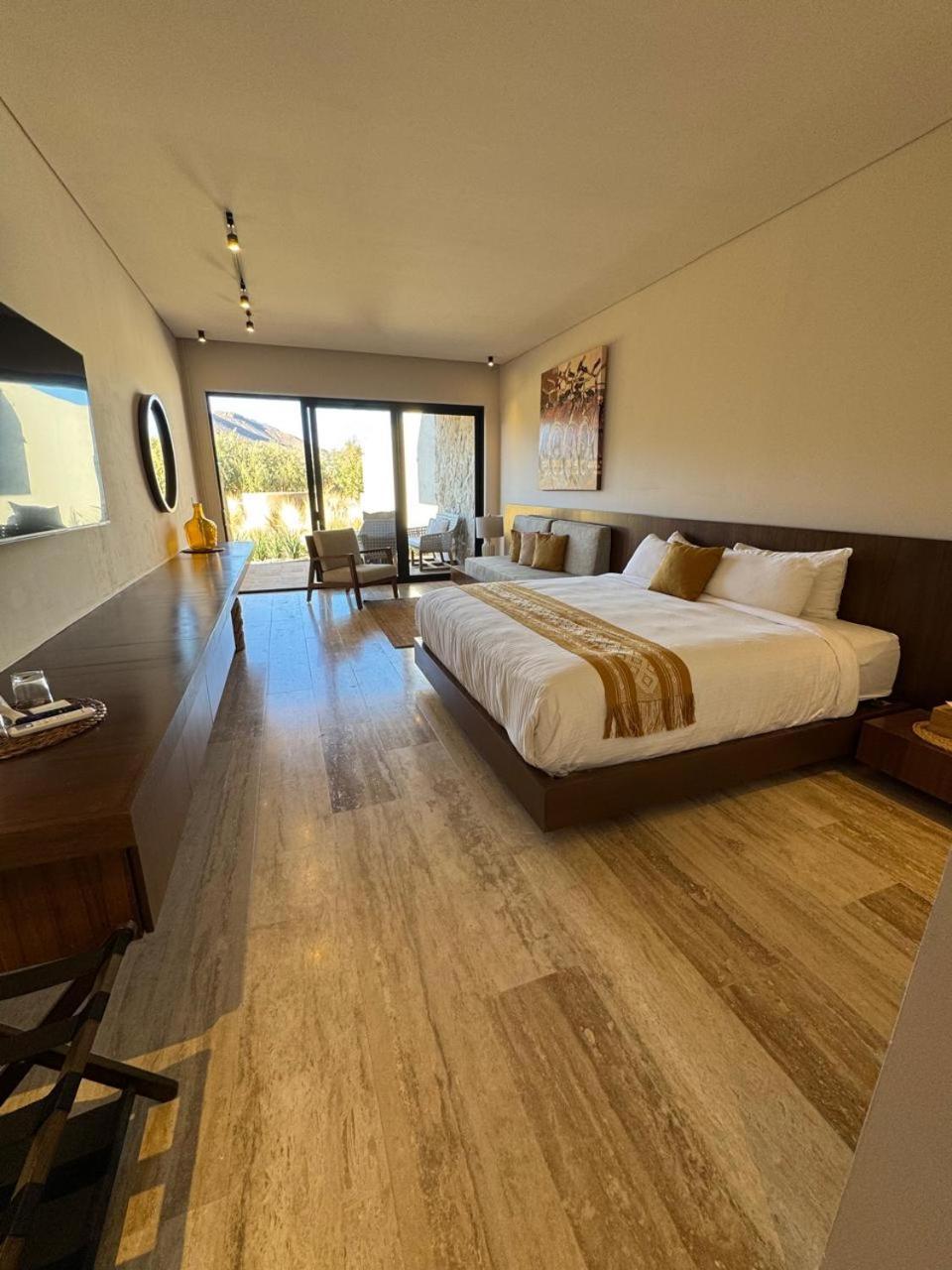 Hotel Flores De Sal-Вале де Гуадалупе Екстериор снимка