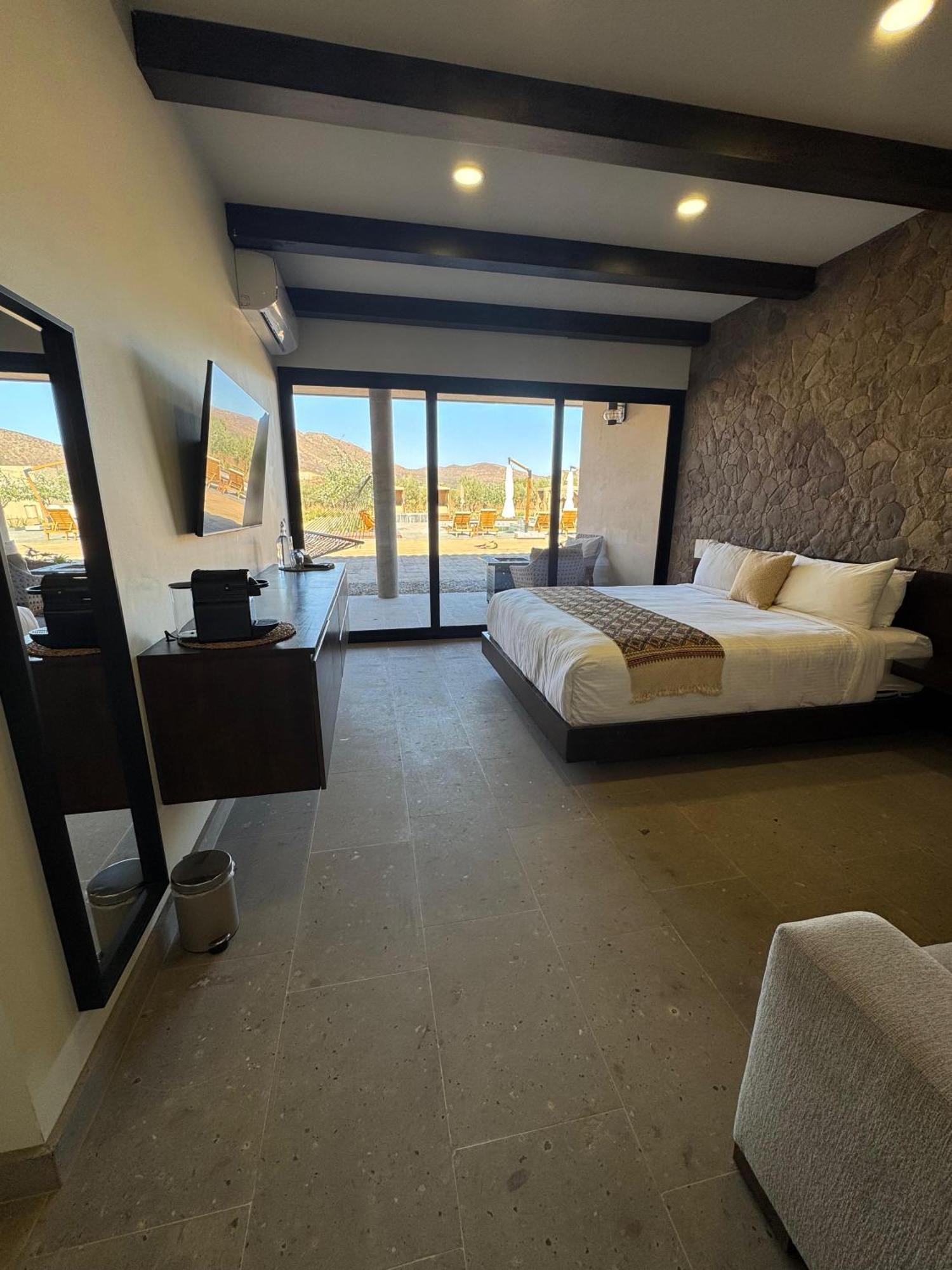 Hotel Flores De Sal-Вале де Гуадалупе Екстериор снимка